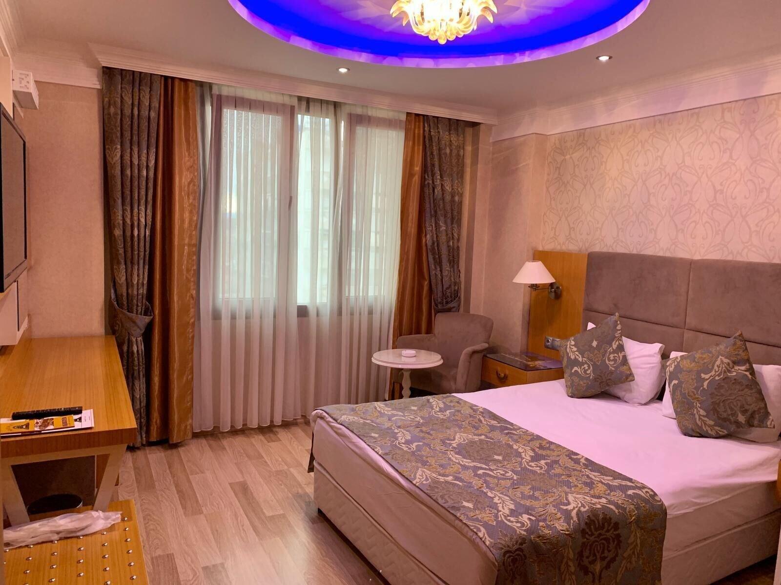 Adana Yukselhan Hotel Exterior photo